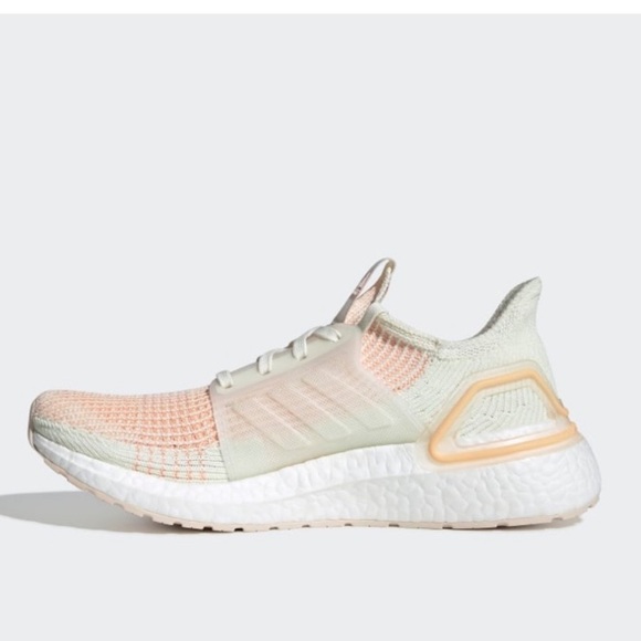 adidas UltraBOOST 19 Glow Cleora - Picture 5 of 8
